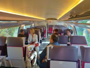 T-libr, voyage inaugural zone Côtière 06.10.2023 : Trajet en TER Auvergne-Rhône-Alpes avec accompagnement par SNCF Voyageurs (Crédits photo : Région Auvergne-Rhône-Alpes)